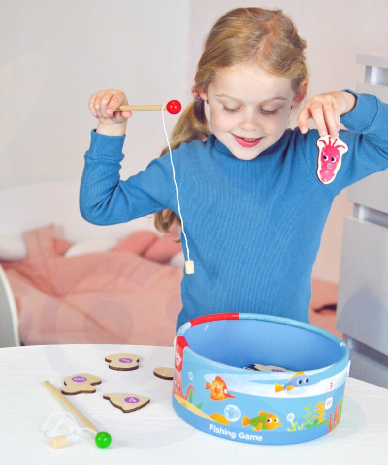 Lastele mõeldud magnetiline kalapüügimäng