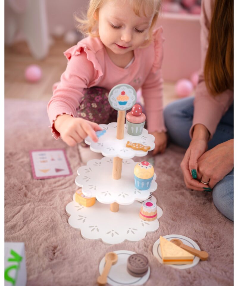 Puidust mänguköögitarvikud lastele