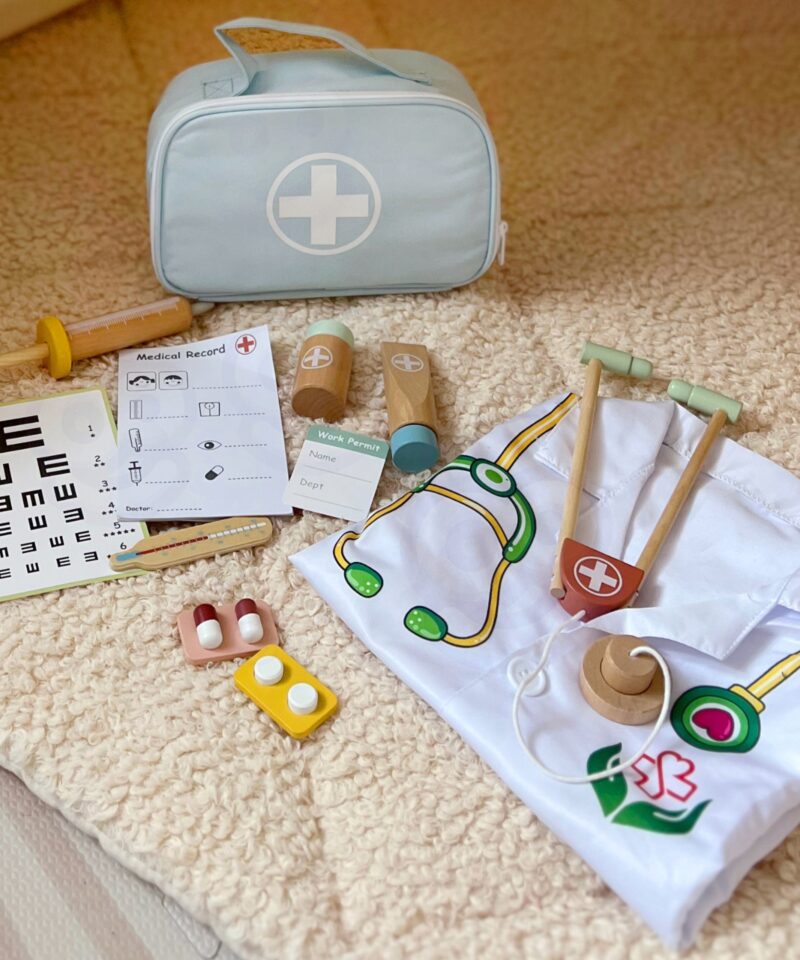 Rollimängu arstikomplekt lastele