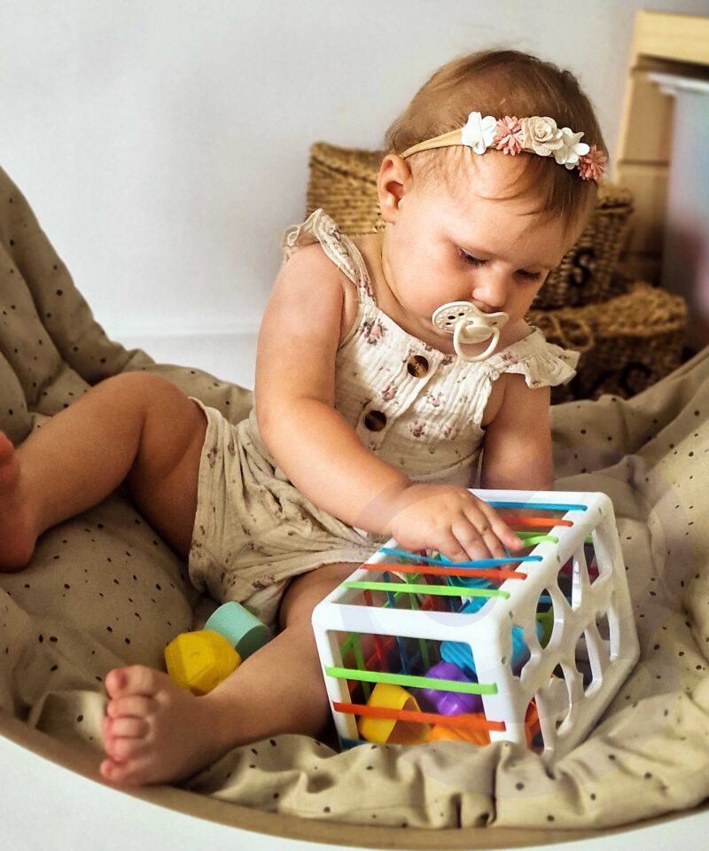 Laste mänguasi, mis toetab keeleõpet