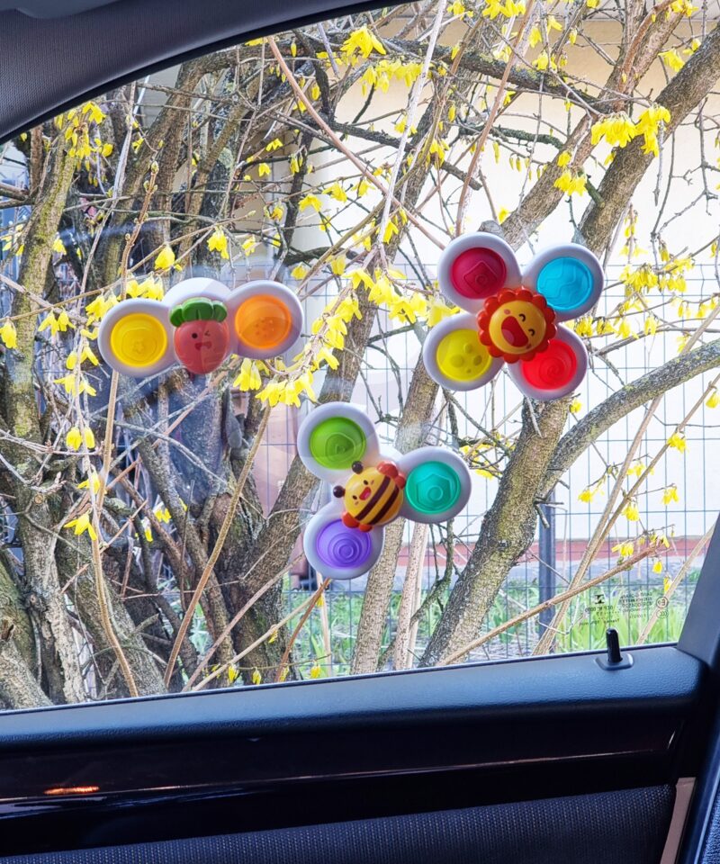 Lõbus spinnermäng porgandi, mesilase ja päikesega