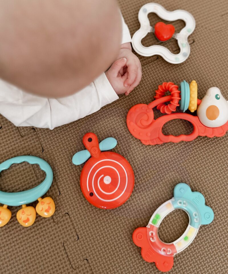 Mittetoksilised ja ohutud närimisrõngad