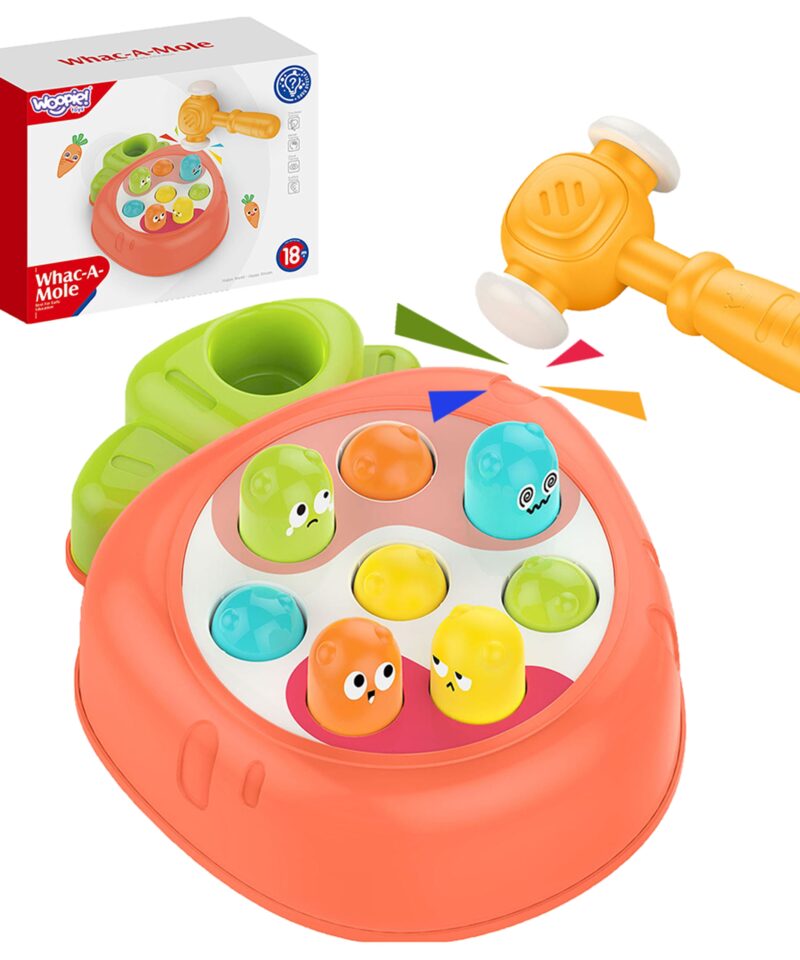 Lapsed mängivad osavusmängu haamriga