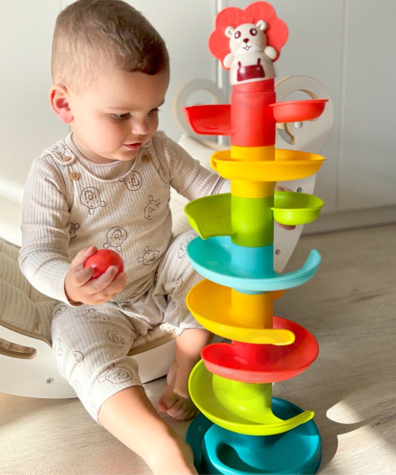 Kuulitorni komplekt arendab motoorseid oskusi