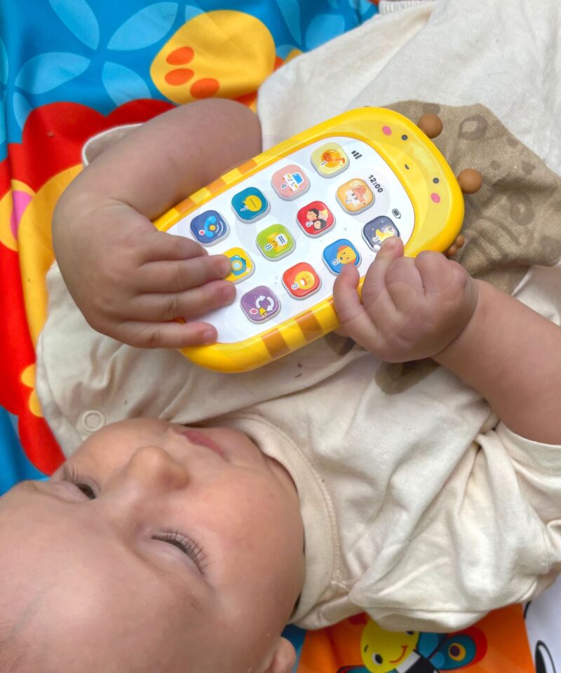 Laste mängutelefon helidega