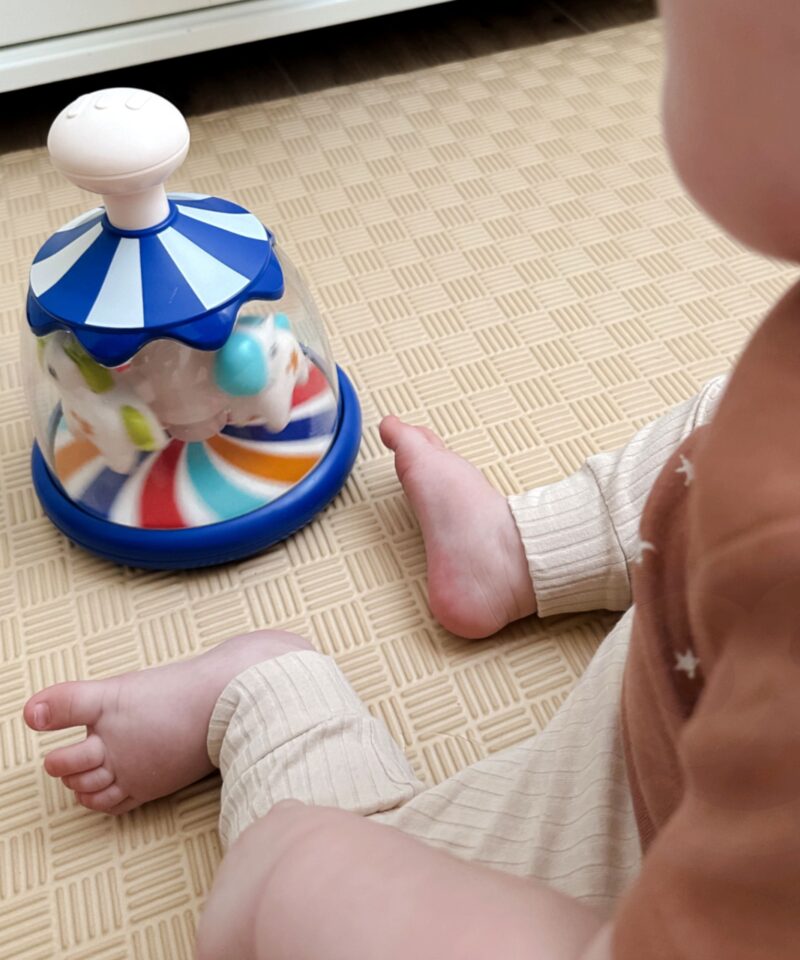 Karussell mänguasi reisile kaasa