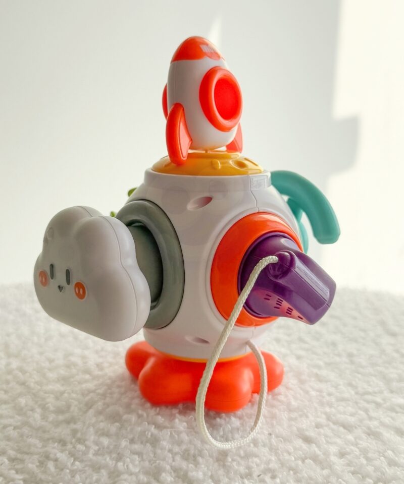 Sensoorne mängukeskus stimuleerib meeli