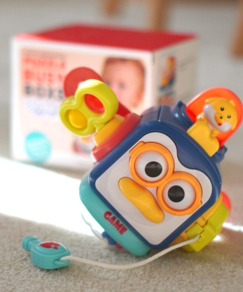 Montessori sensoorikamänguasi koos hüppava koerakesega