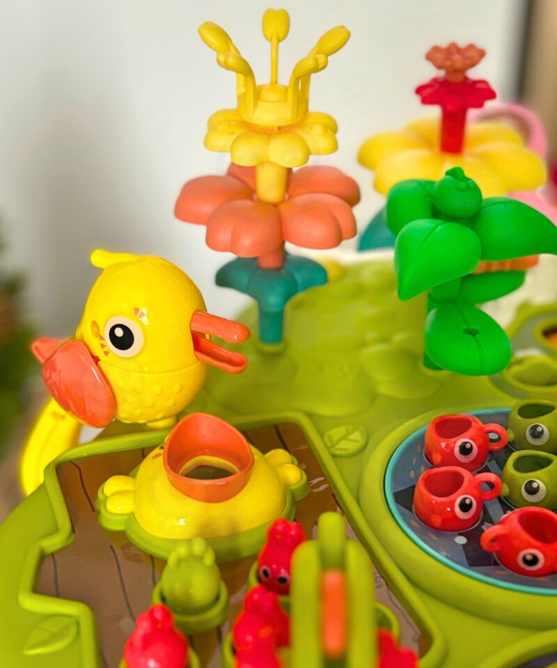 Arendav mängulaud peenmotoorika parandamiseks