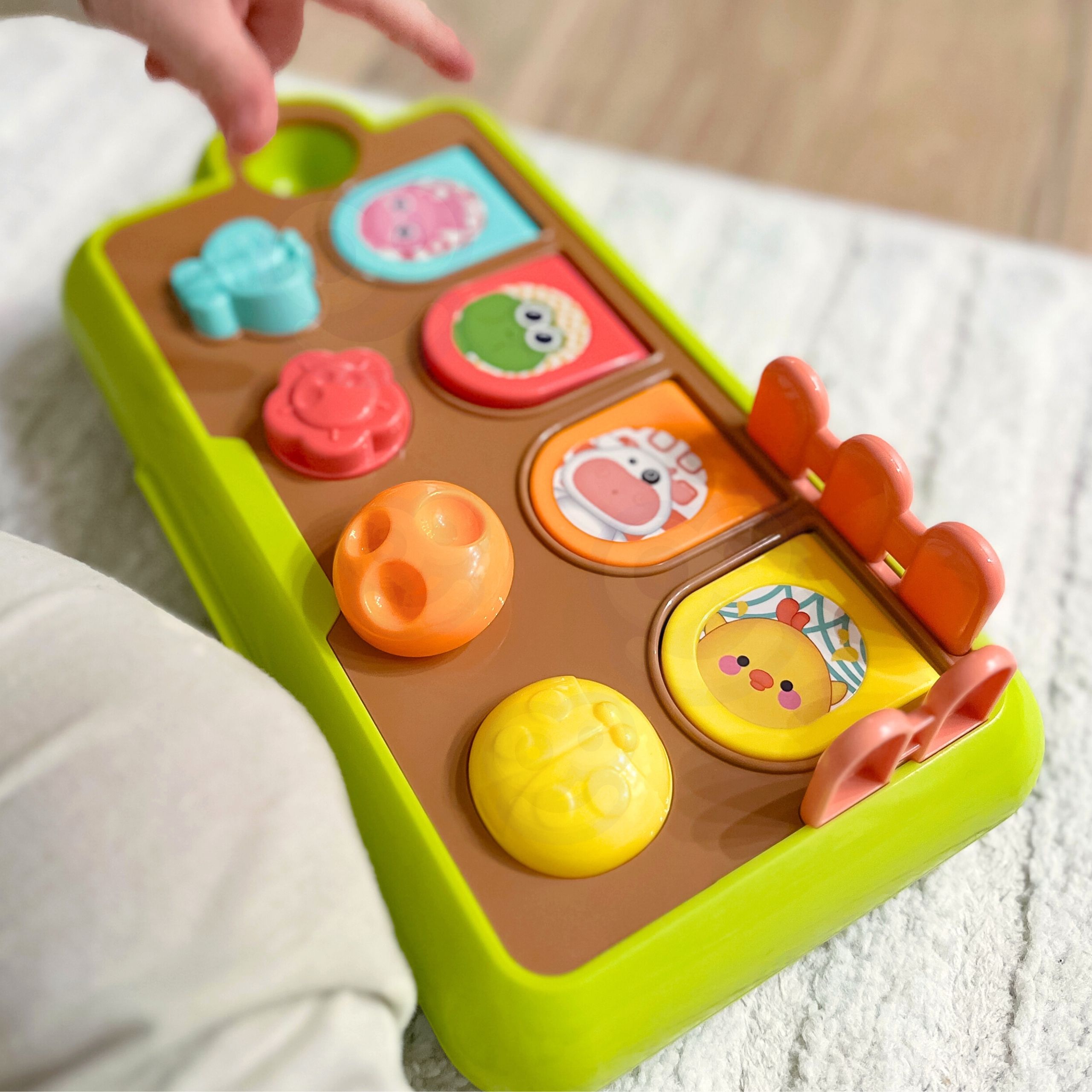 Interaktiivne mänguasi väikestele avastajatele