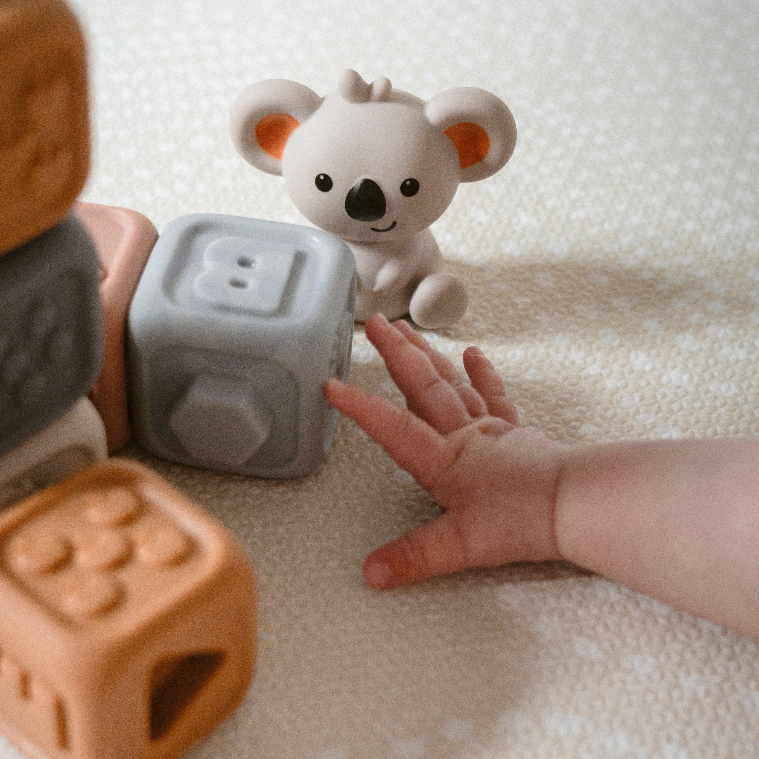 Mitmekülgsed klotsid loovaks mänguks