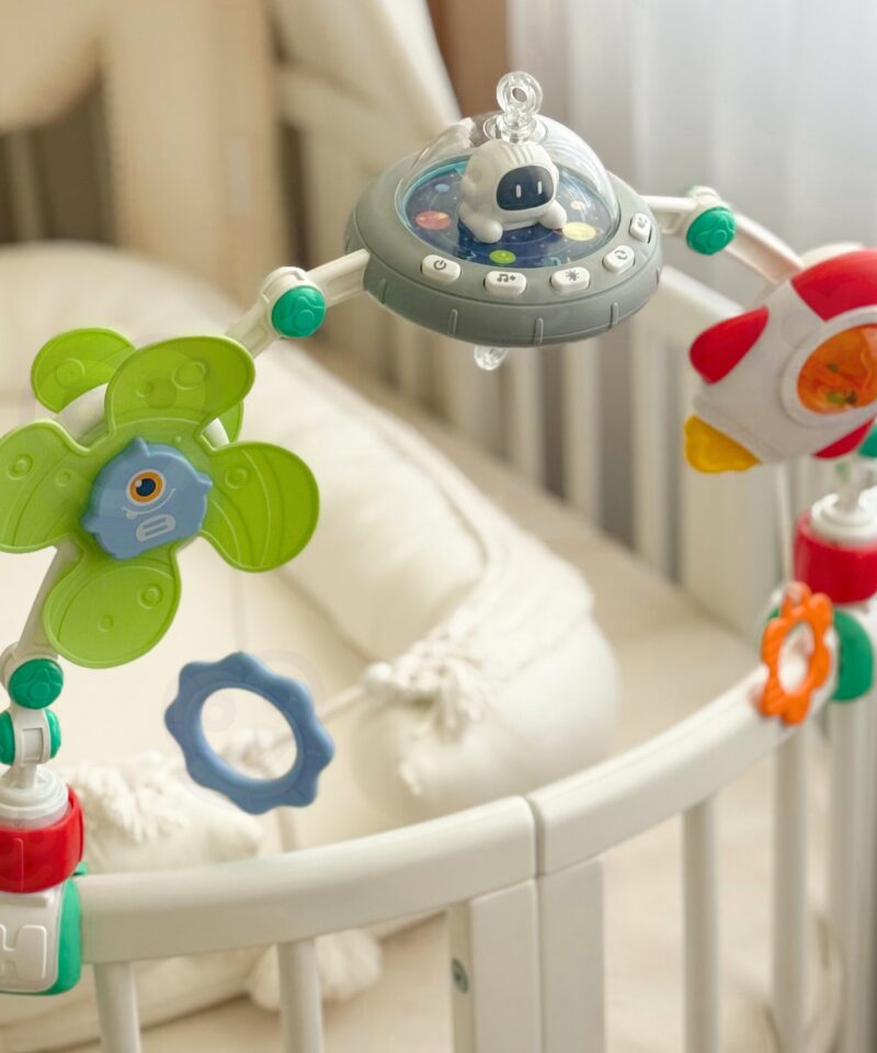 Erinevad hällilaulud mängukaarel