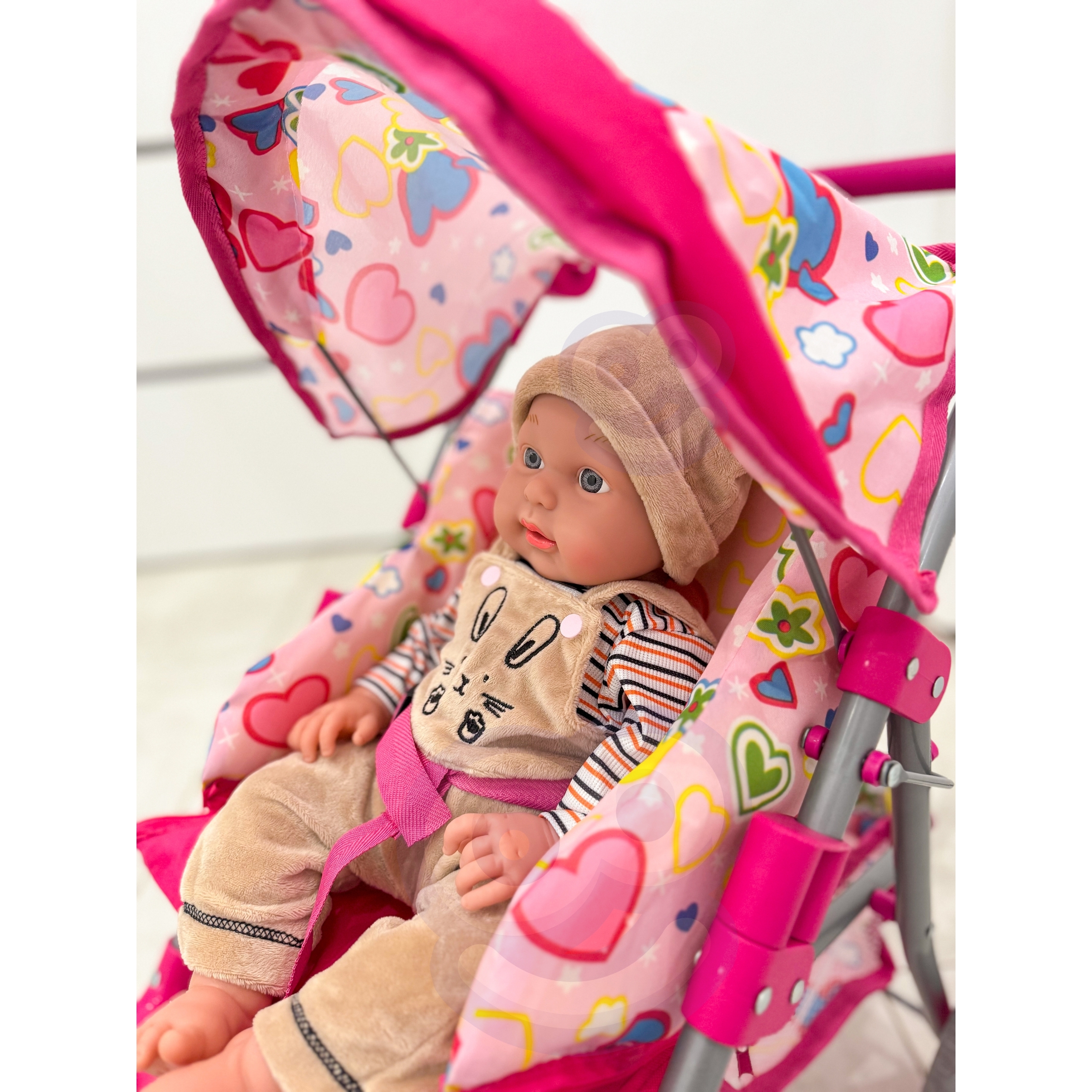 Praktiline nukuvanker korviga