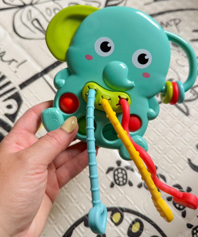 Värvilised nupud ja liikuvad osad