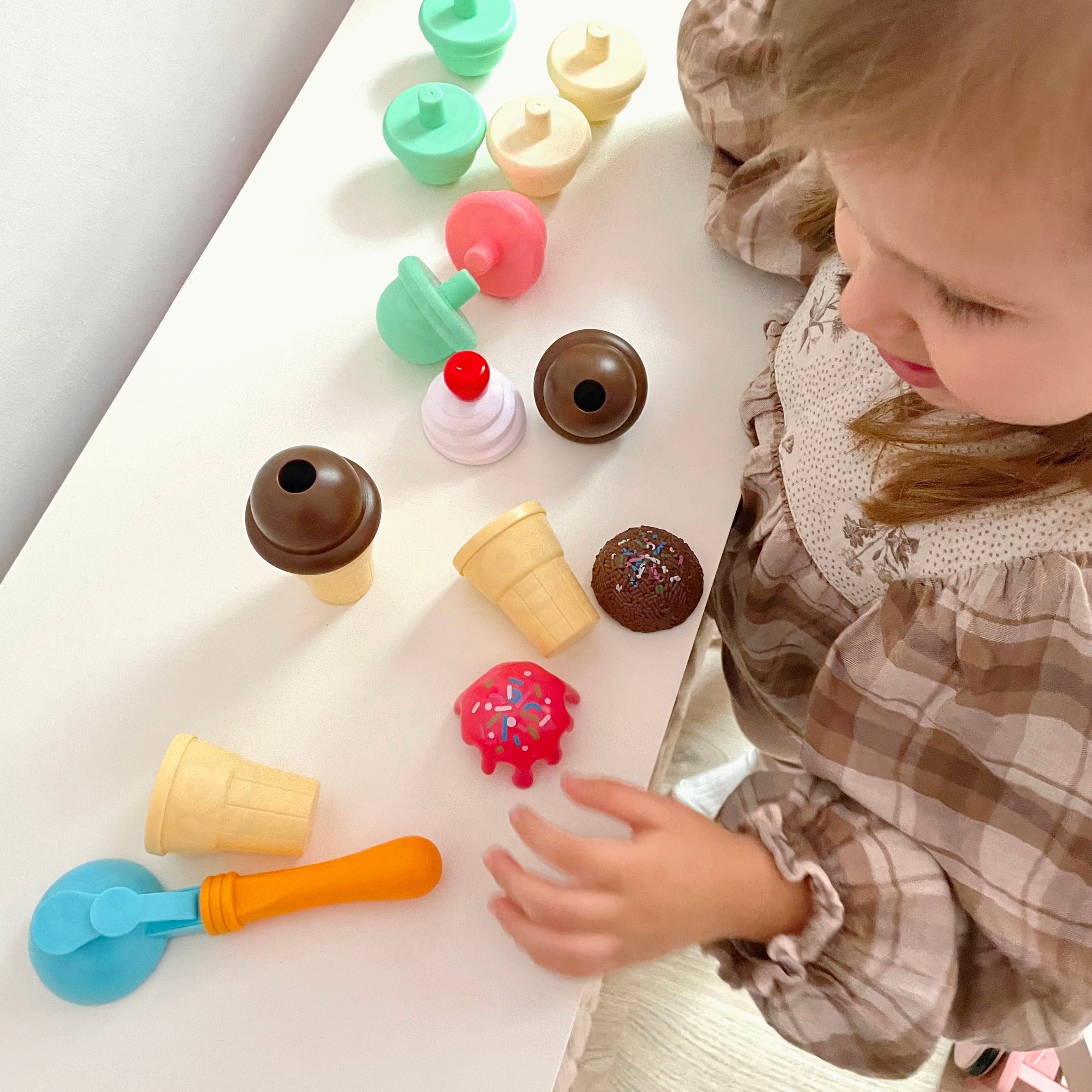 Jäätisetegemise komplekt koos lisadega