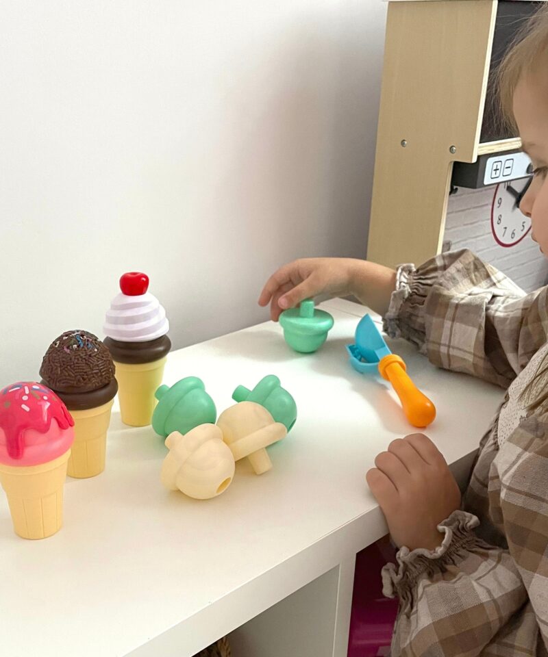 Jäätisekomplekt arendab loovust