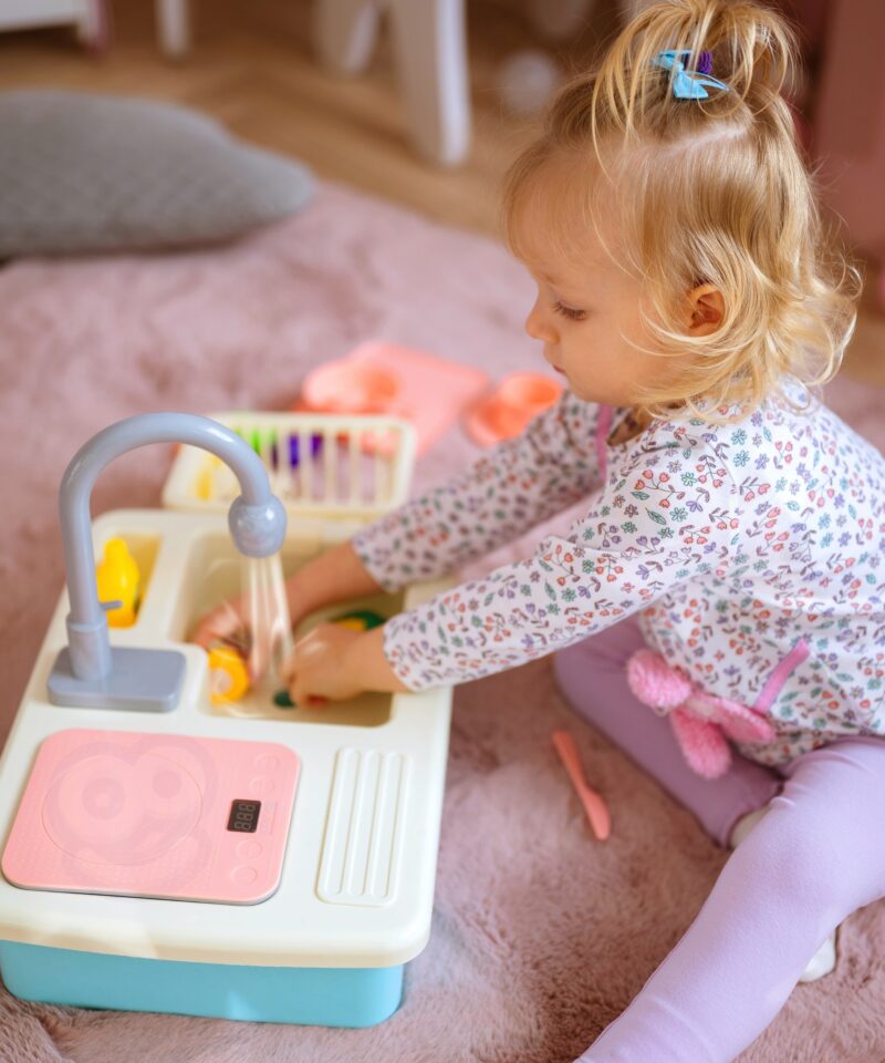 Mänguköögi kraanist voolab vesi