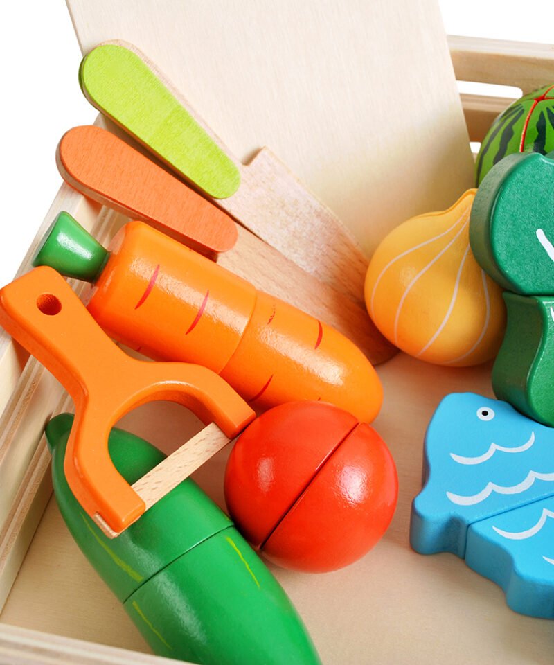 Kaasaskantav puidust mängukomplekt lastele