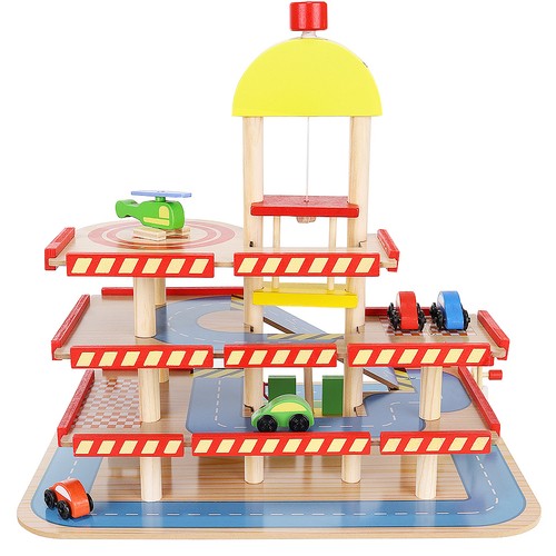 Lastele mõeldud parkimismaja koos tarvikutega