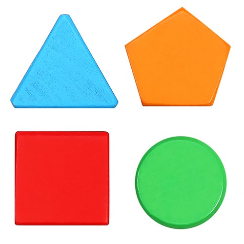 Ohutust materjalist valmistatud puidust kuubik