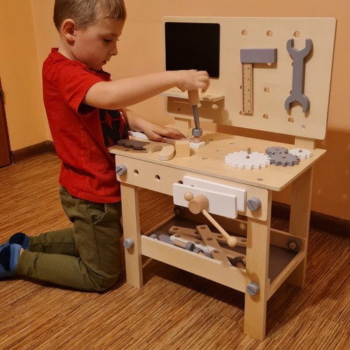 Vastupidav puidust mängutöökoda lastele