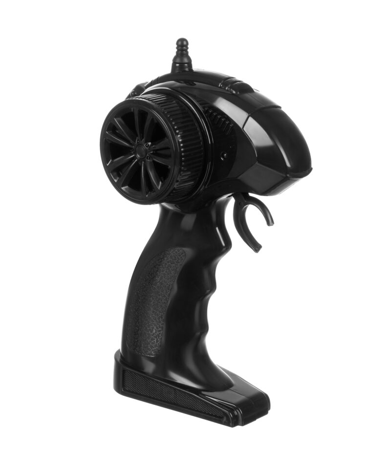 Kummist rattad ja pikk juhtimisulatus