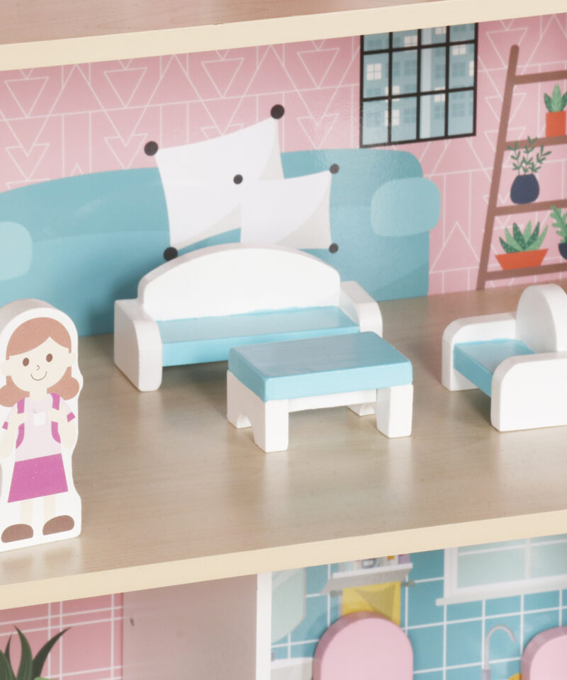 Kolmekorruseline nukumaja rõduga