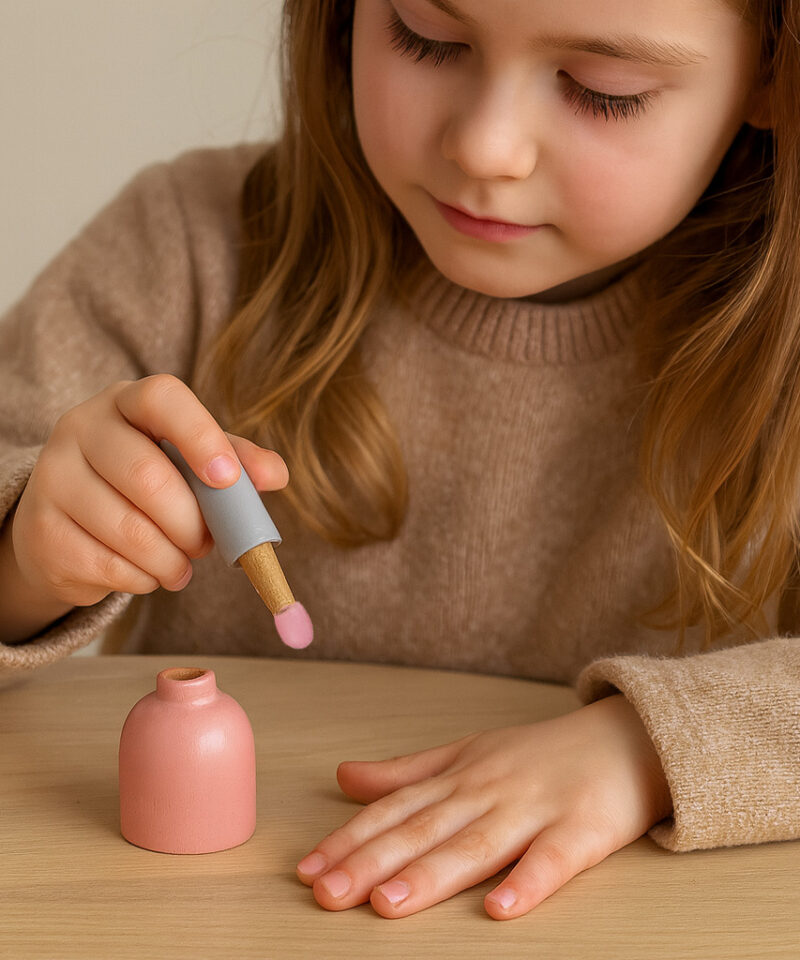 Ideaalne kingitus väikestele meigikunstnikele