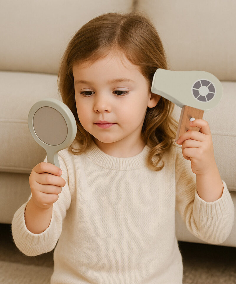 Ideaalne kingitus väikestele meigikunstnikele