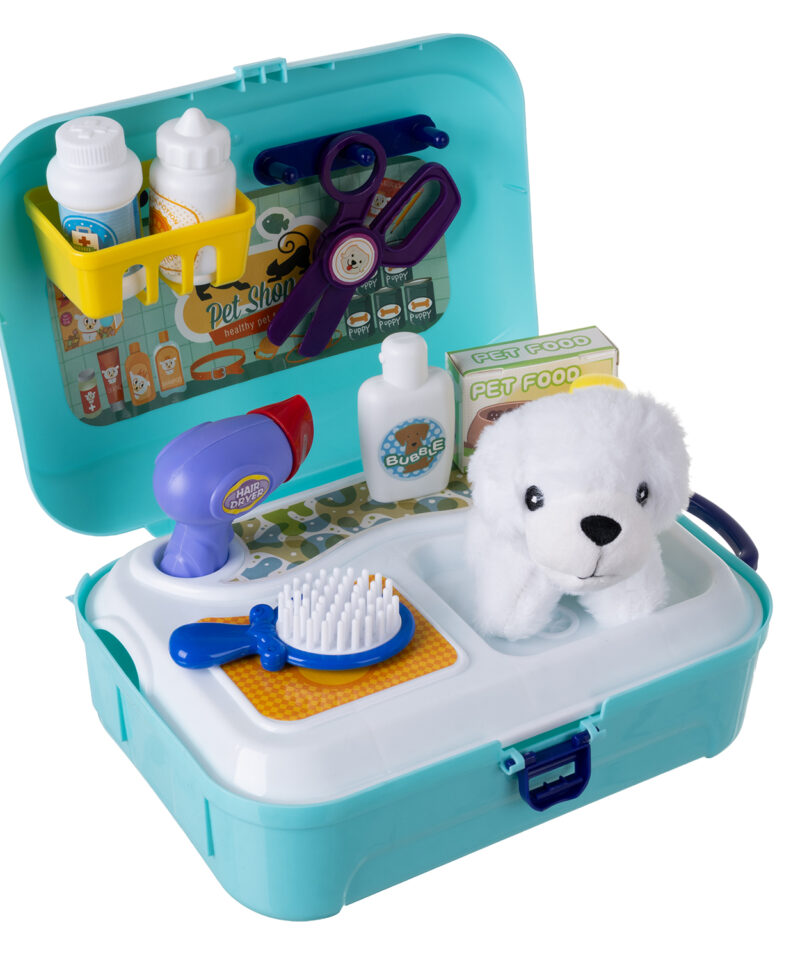 Seljakott hooldusvahenditega lastele