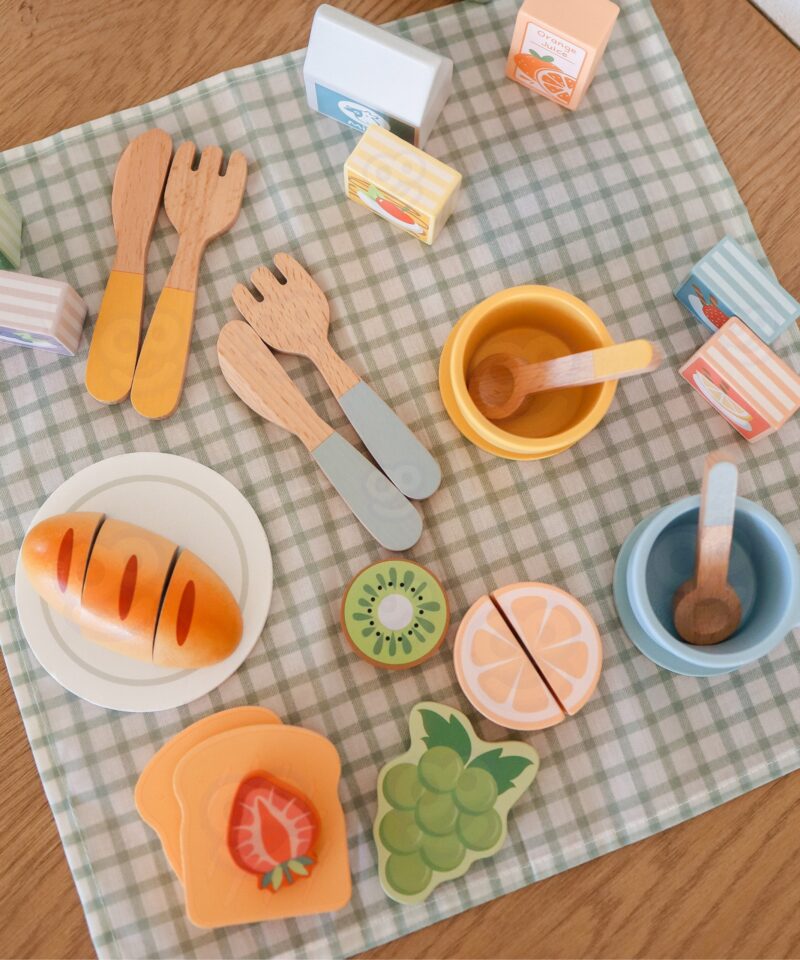 Ruuduline piknikulina ja aksessuaarid