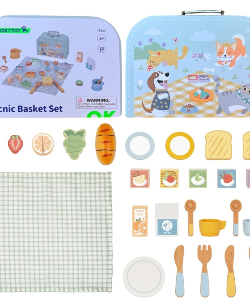 Puidust puuviljad ja küpsised mänguks