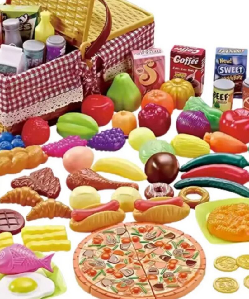 Mängukorv realistlike detailidega