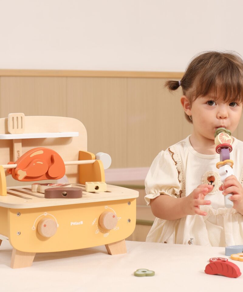 Turvaline puidust grillikomplekt väikelastele