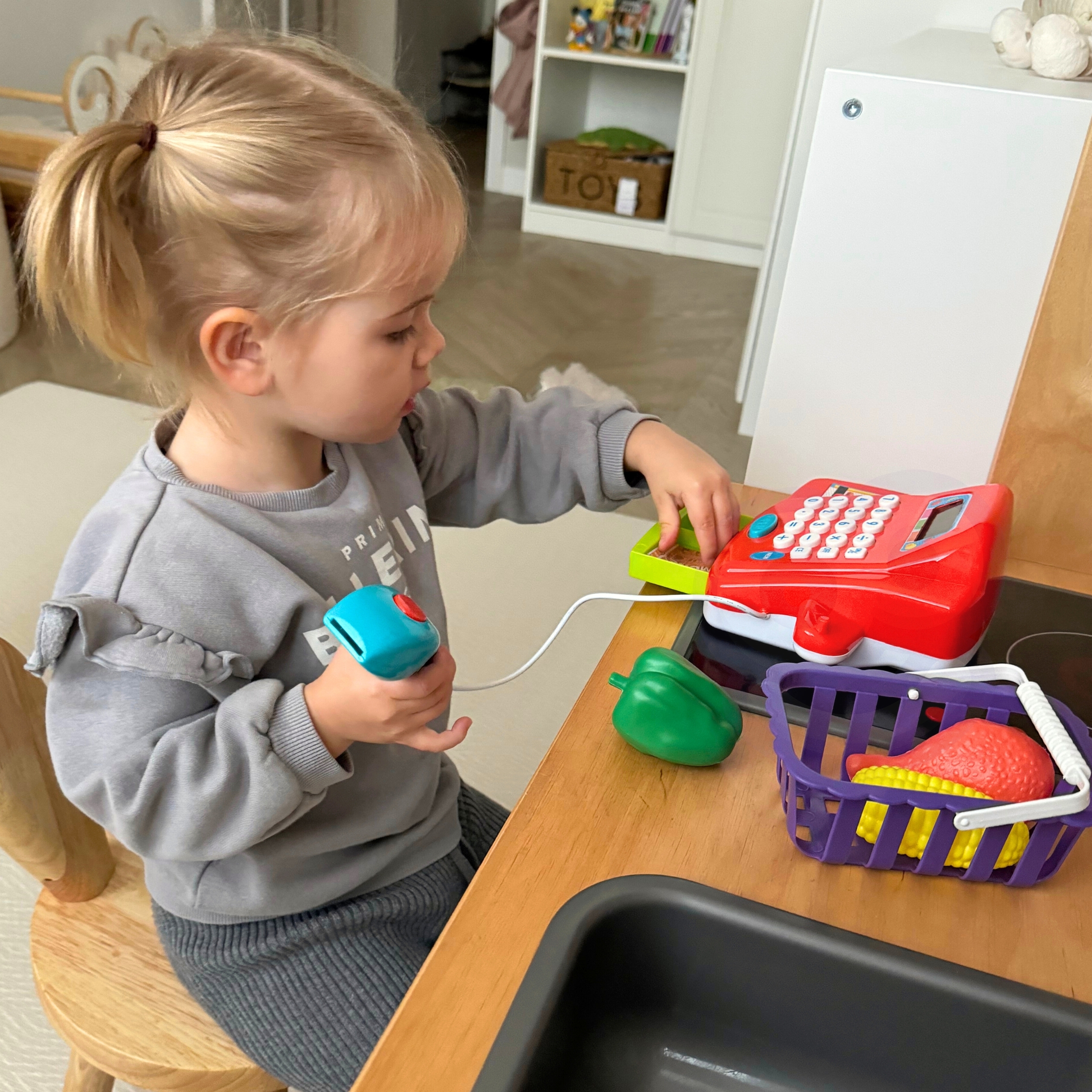 Lastele mõeldud rollimängude komplekt