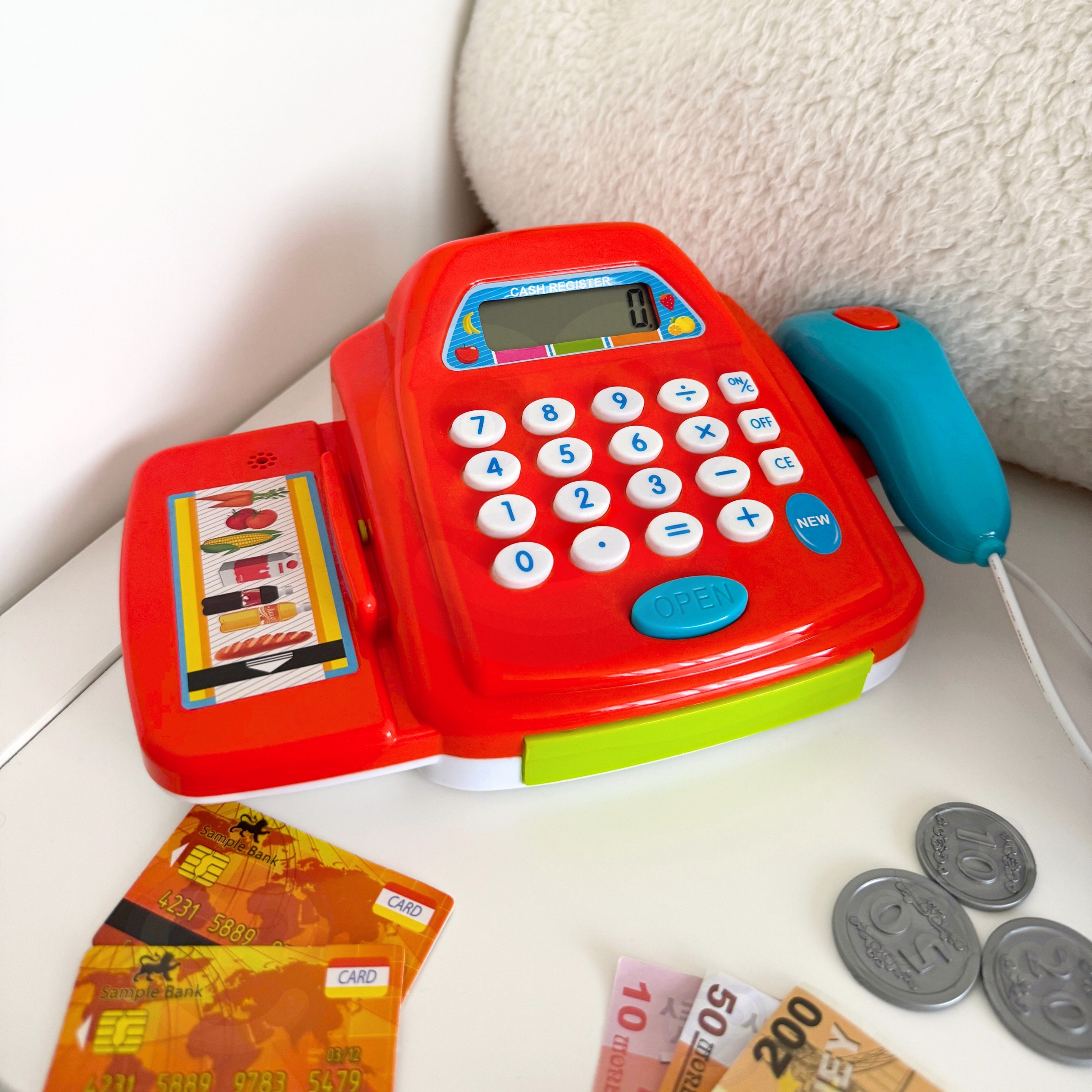 Lastele mõeldud rollimängude komplekt