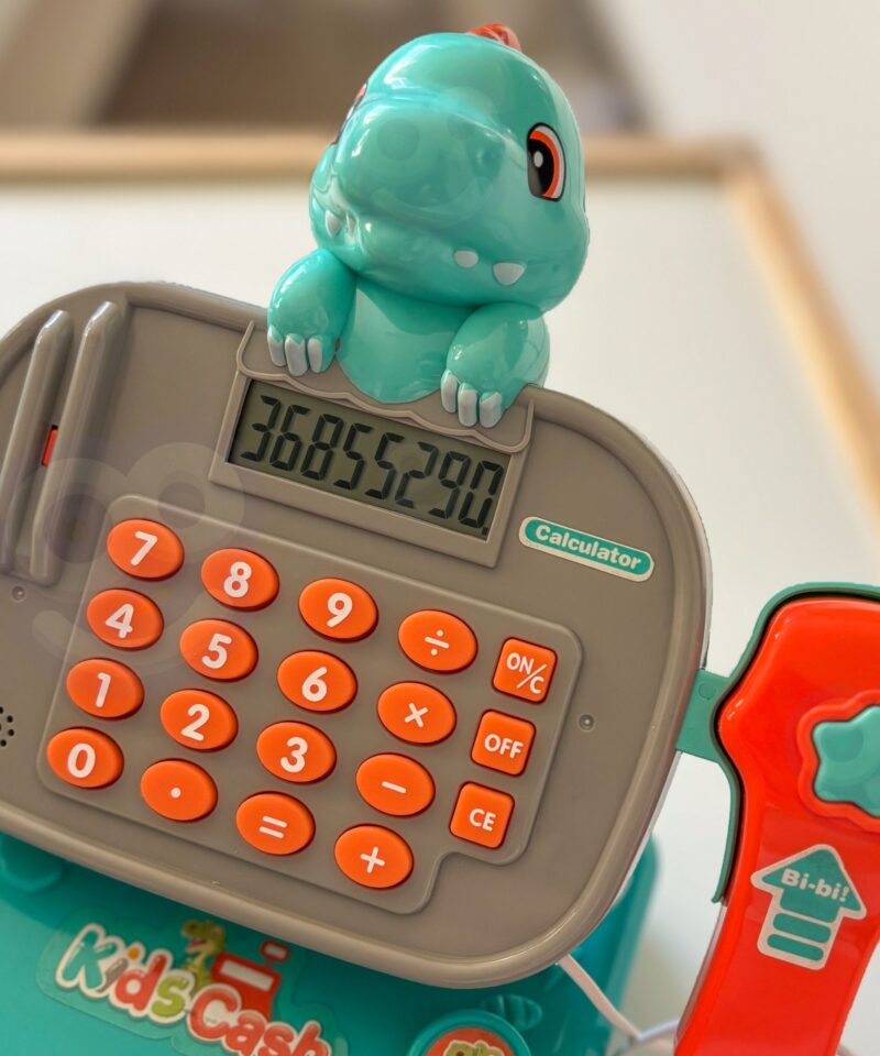 Lastele mõeldud mängukassa komplekt