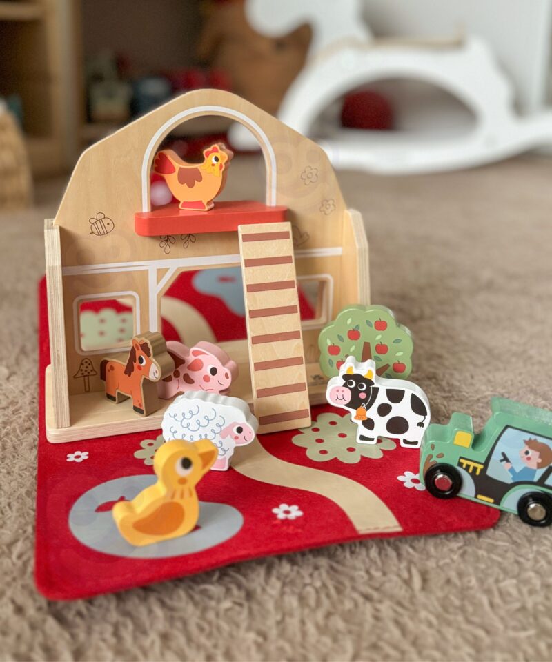 Kokkupandav mängufarm puidust