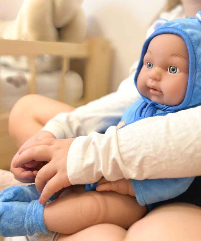 46 cm beebinukk karukostüümis