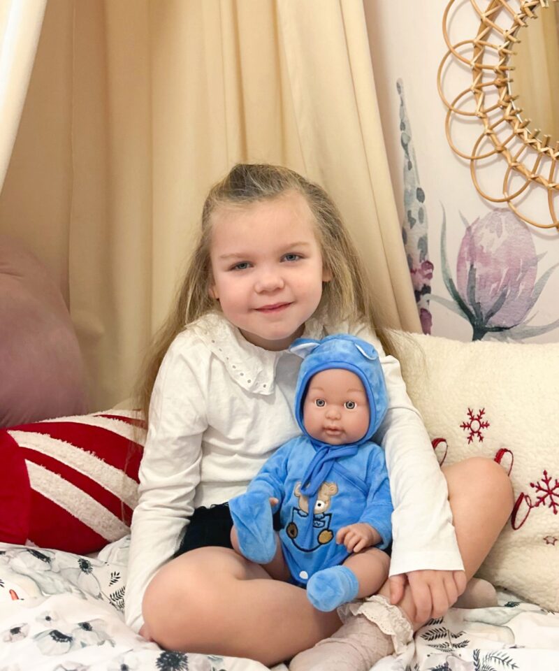 Pehme ja detailirohke beebinukk