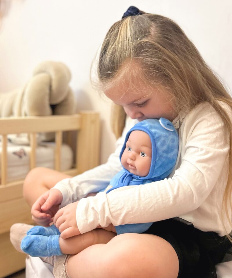 Pehme ja detailirohke beebinukk