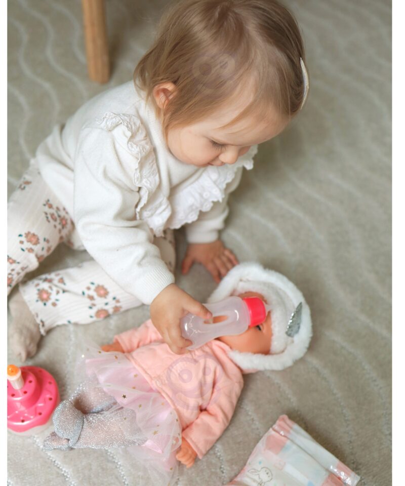 Realistlik mängunukk lastele