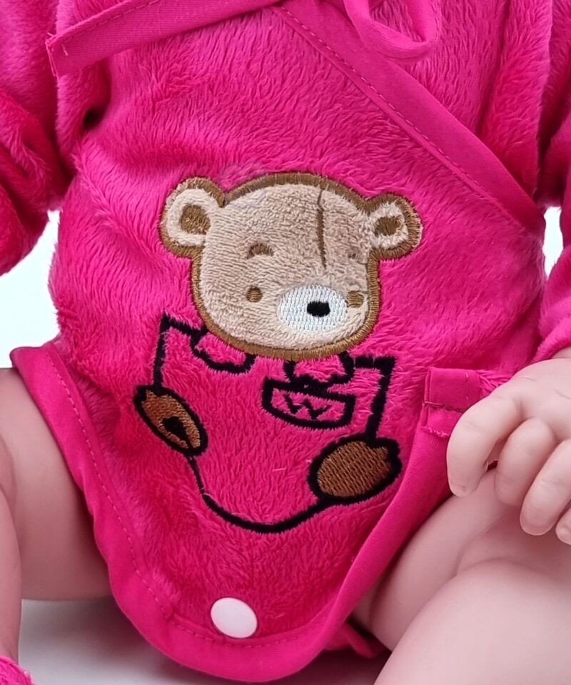 Mängurõõmu pakkuv beebinukk