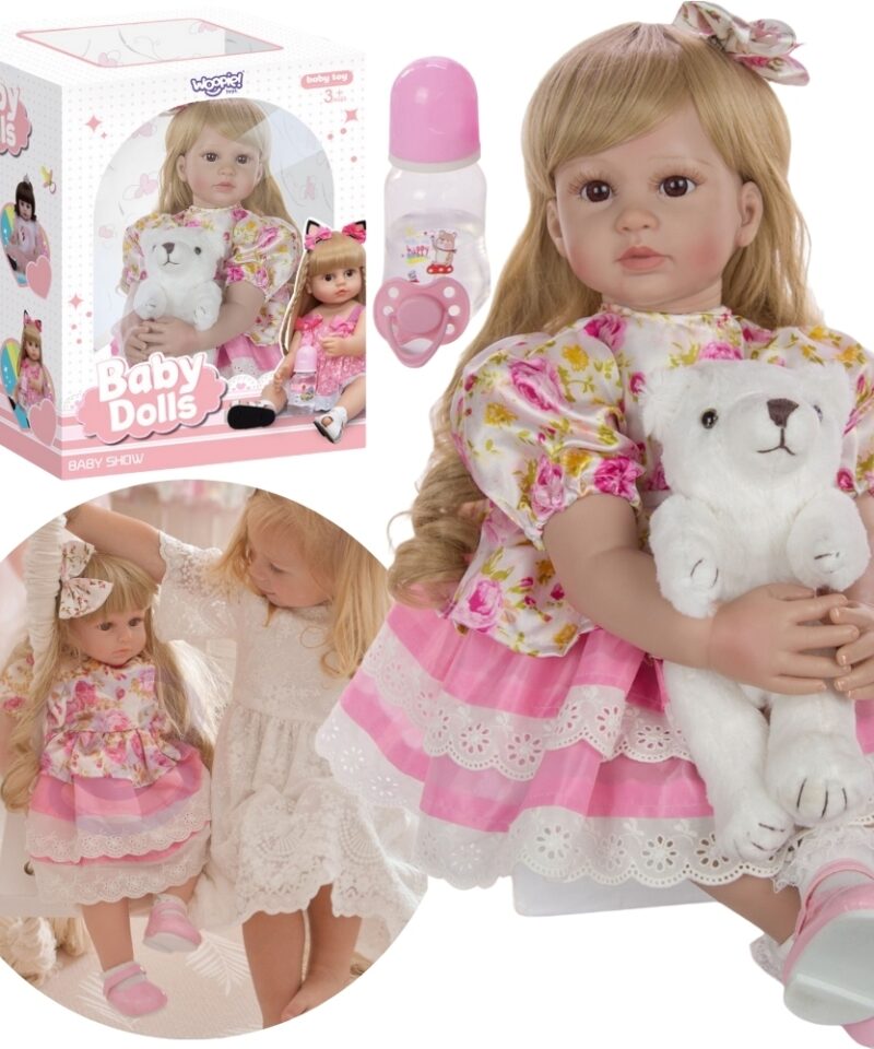 Interaktiivne Hispaania nukk Marcia mängimas