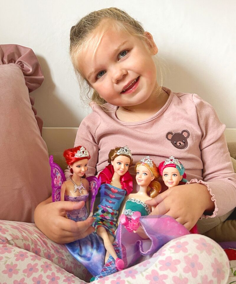 Kaunid kostüümid ja aksessuaarid