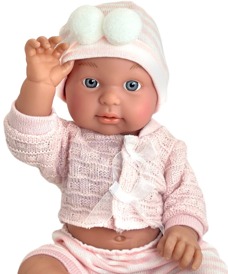 Nukubeebi, mis toetab sotsiaalsete oskuste arengut