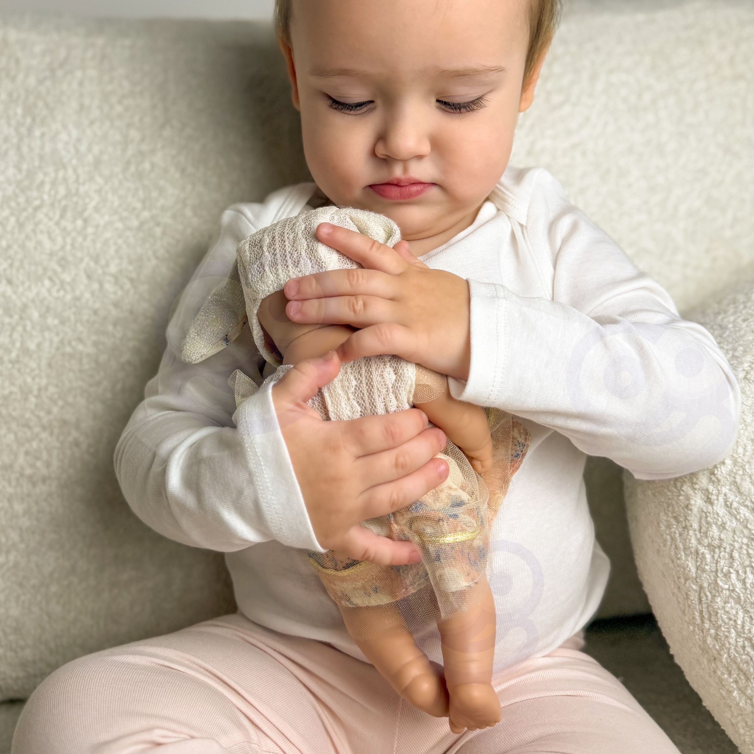 Kvaliteetne beebinukk ohutute materjalidega