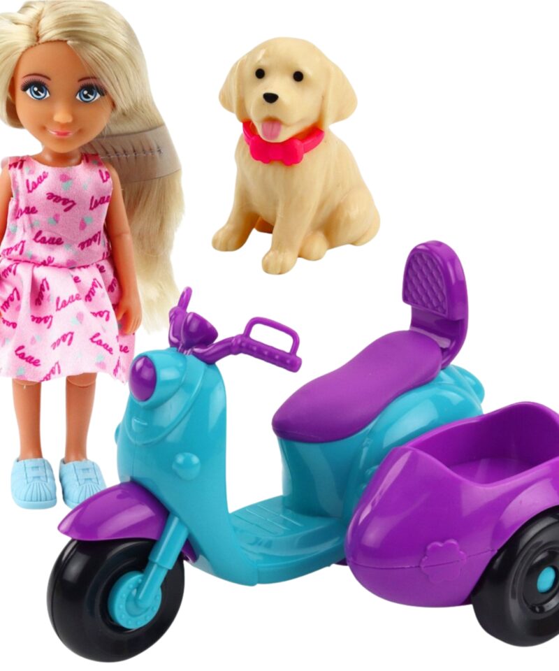 Värvikas skuuter koos nukuga