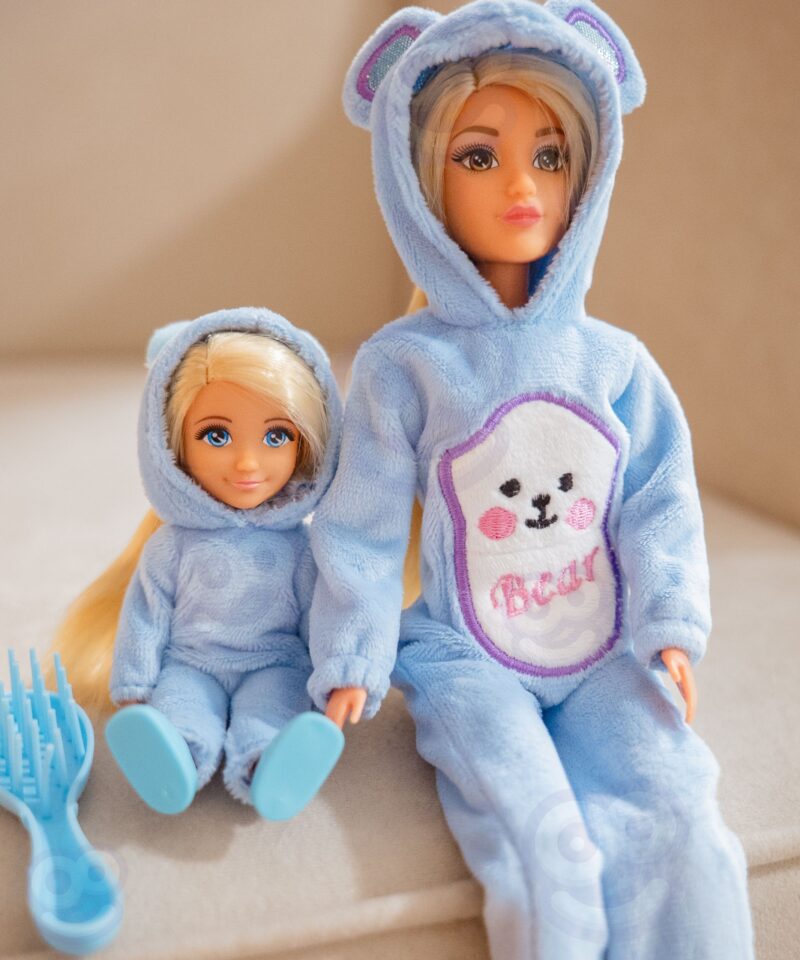 Nukud pehmetes karukombinesoonides