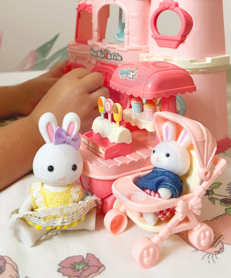 Nukumaja koos rikkalike aksessuaaridega